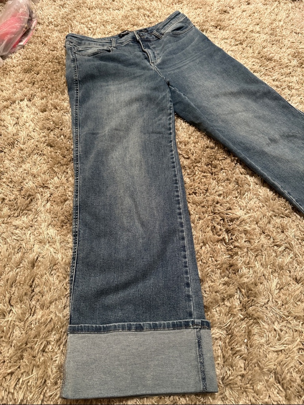 Blake Wide leg with Tall Cuffed Ankle Jeans in Light Blue - Picture 5 of 8
